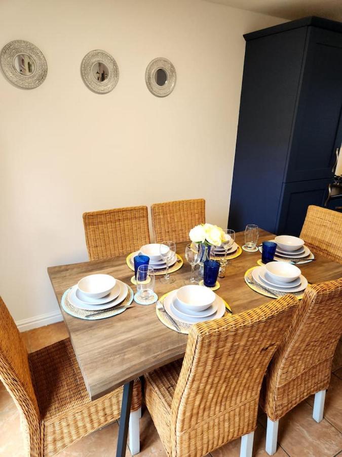 Home From Home 3 Bed,2 Bath House With Garden&Parking Near Centre&Tram Stop Sheffield Eksteriør bilde