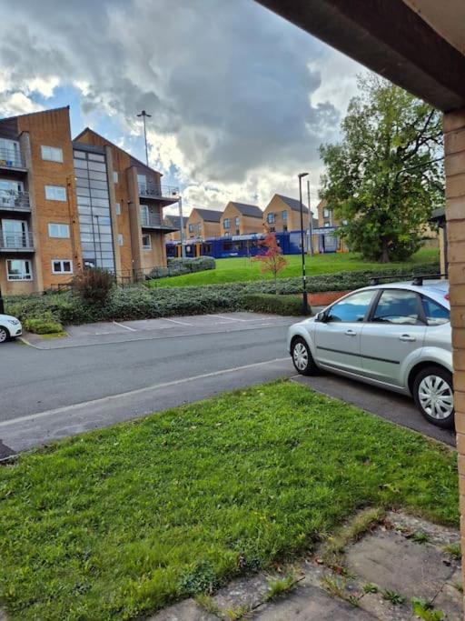 Home From Home 3 Bed,2 Bath House With Garden&Parking Near Centre&Tram Stop Sheffield Eksteriør bilde